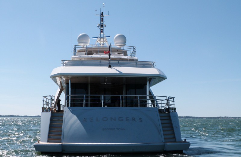 motor yacht belongers